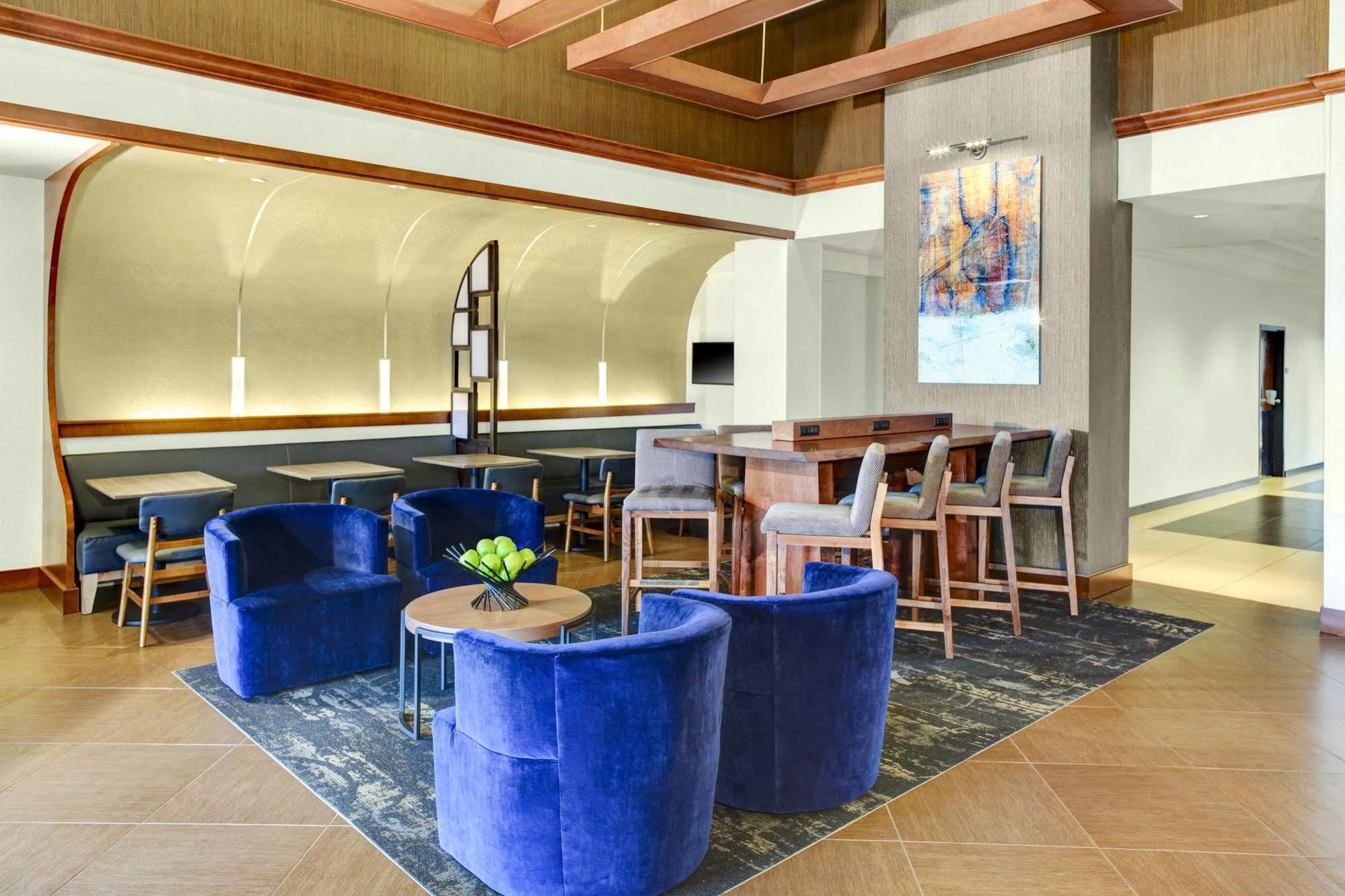 Hyatt Place Charlotte Airport Billy Graham Parkway Dış mekan fotoğraf